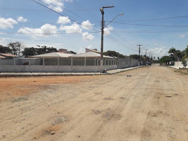 Terreno de esquina medindo 711 m2 - Aruanda - Foto 7