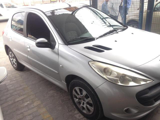 Peugeot - Foto 3