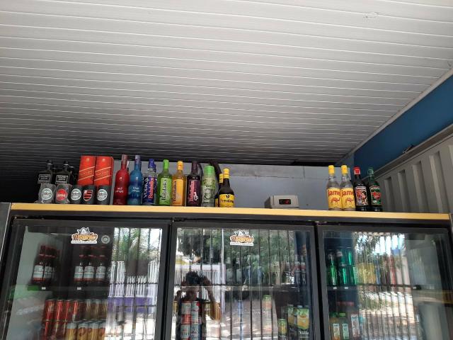 DISTRIBUIDORA de bebibas