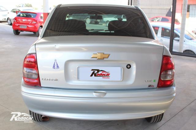 Chevrolet GM Corsa Sedan Classic 1.0 Prata - Foto 3