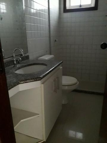 Excelente 4/4 com 450m² em Itapoã! Condomínio fechado - Foto 8