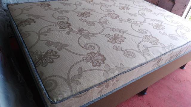 Cama Box casal padrão