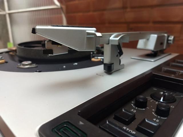 Toca Discos Philips 209 S Eletronic - apenas pecas - Foto 6
