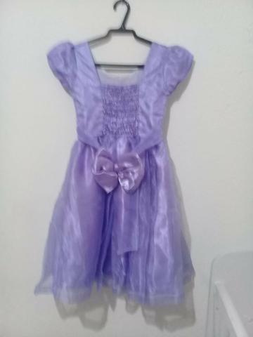 Vendo Vestido de Festa Seminovo, para menina de 6 anos