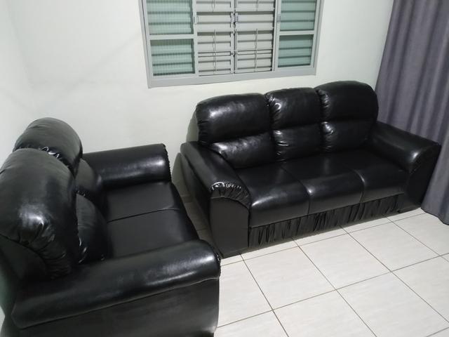 Sofá em couro 2 e 3 lugares - Foto 4