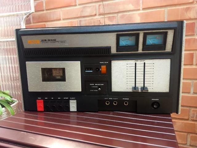 Tape Deck Akai Modelo CS-30D ( leia o anuncio )
