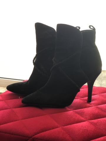 Bota Schutz em Nobuck - Foto 3