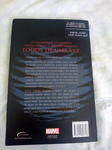 Livro dos Vingadores - Foto 3