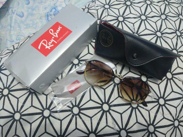 Óculos Ray ban original na caixa - Foto 2