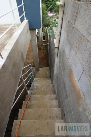 Linda casa de 2 quartos com super espaço para construção - Foto 18