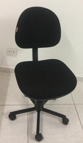 Cadeira giratória - Foto 2