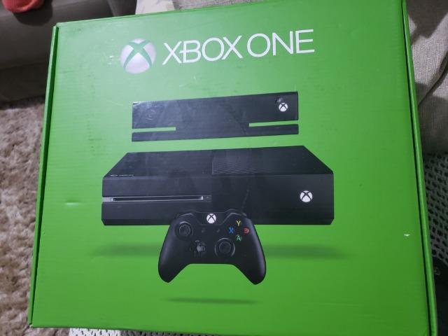 Xbox one + kinect + controle + kit play and charge original