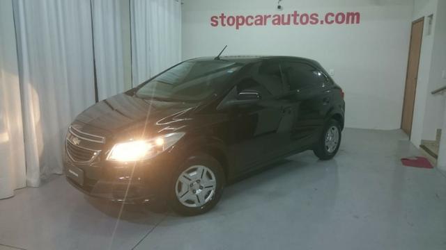 Onix LT Hathc 1.0 2013