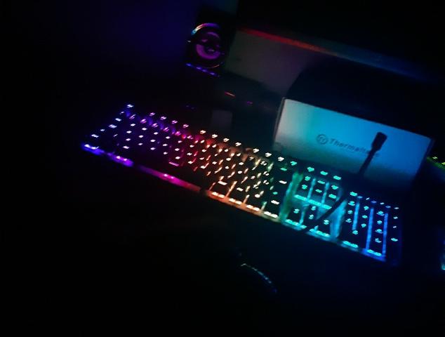 Teclado mecanico Havit