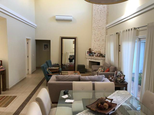 Linda casa em condomínio - Foto 4