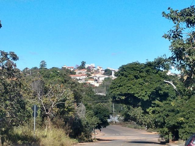 Lote De 1000 Metros no Lagoa Mansões, Bairro Nobre, Vizinhança Ótima, Financio - MVT - Foto 2