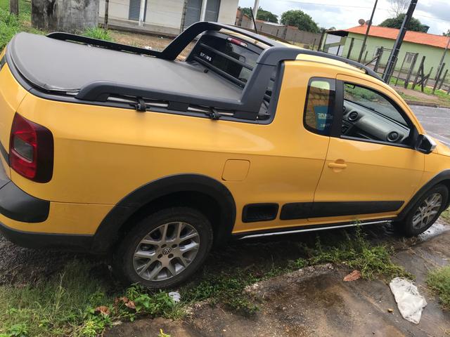 Saveiro Cross CE 1.6 MSI 14/15, Manual, 2 portas, km 64.000, Amarelo Solaris - Foto 5