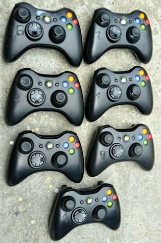 Controles Xbox 360 originais R$70 cada