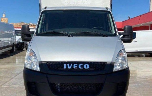 IVECO DAILY 2.3 HPI DIESEL MANUAL 2019