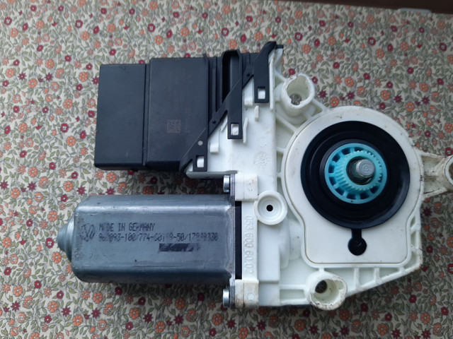 Motor máquina de vidro vw jetta traz e 2014 só mecanica s.m  - Foto 2