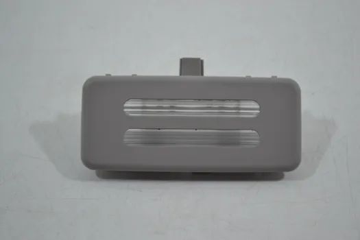Luz Cortesia Teto Quebra Sol Bmw 550 2006 Original