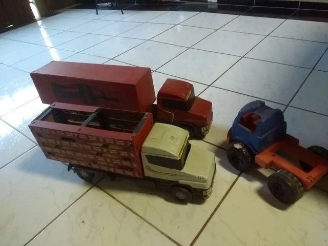 Carreta de brinquedo  +38 anúncios na OLX Brasil