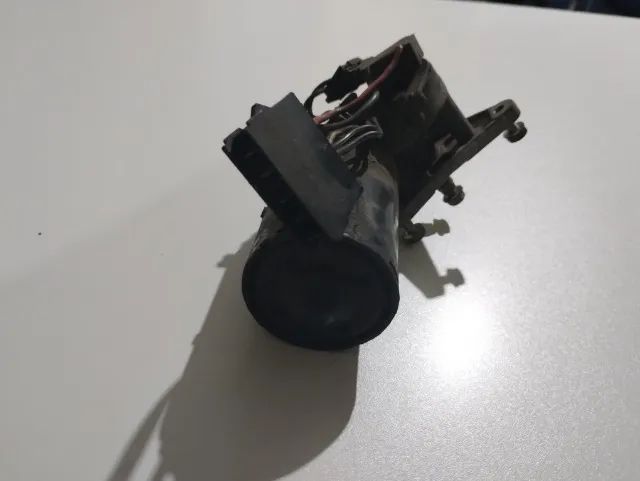 Motor Limpador de Para Brisa Escort Verona Logus Pointer - Foto 3