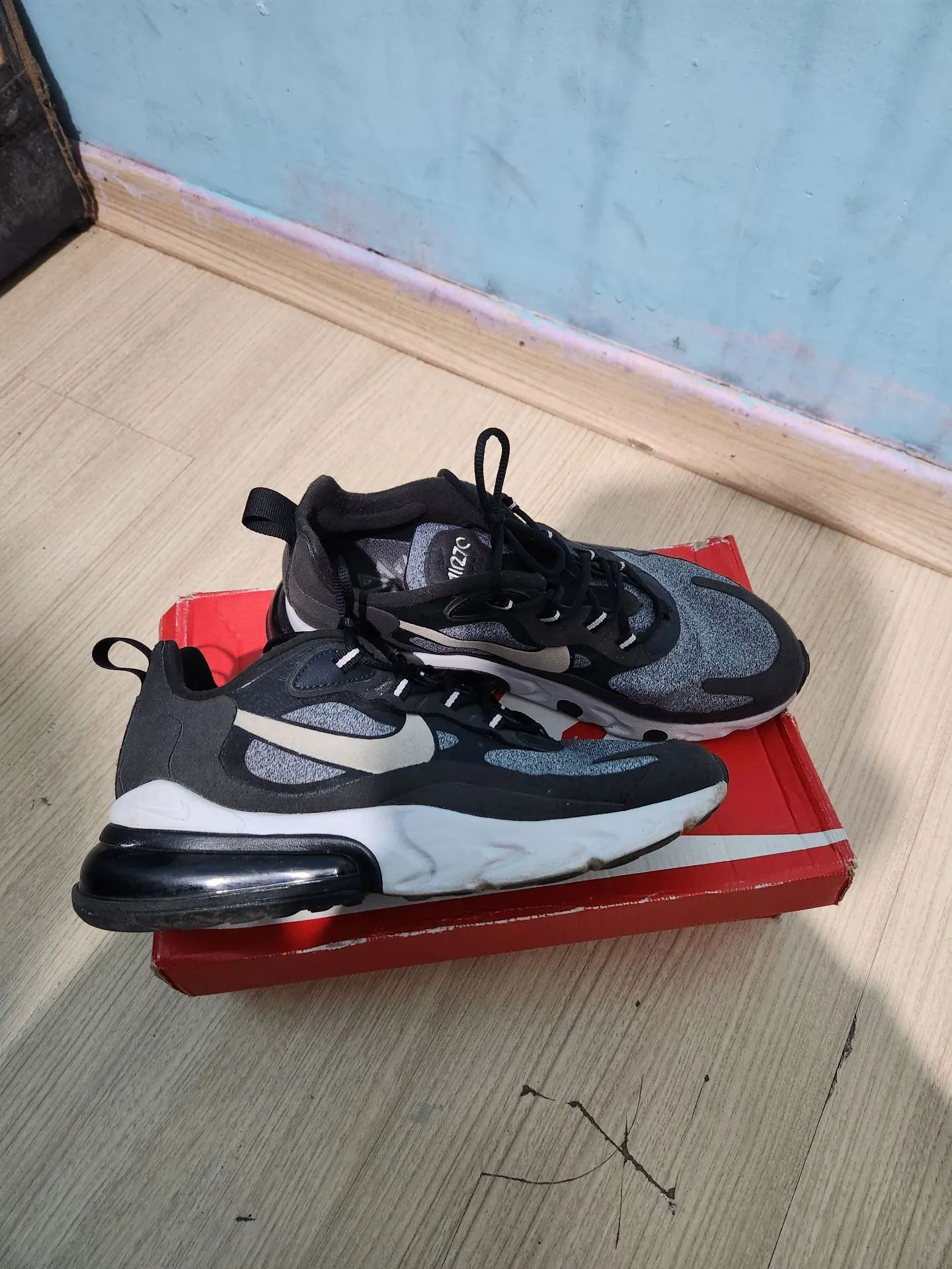 Shops novo nike air max 270