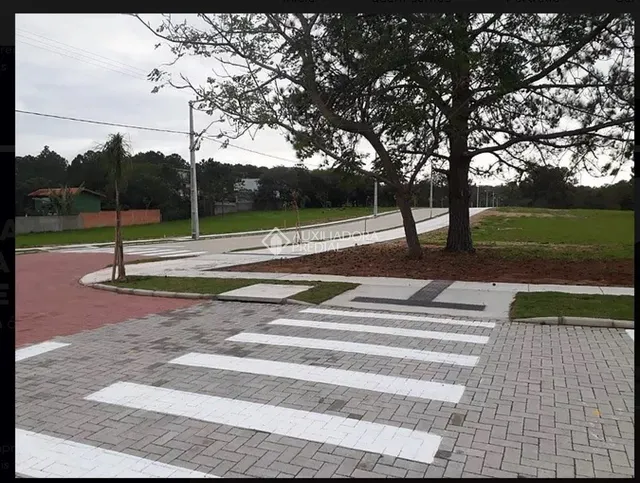 TERRENO COM ESCRITURA PÚBLICA - 428,95M² - SÃO JOÃO DO RIO VERMELHO - FLORIANÓPOLIS