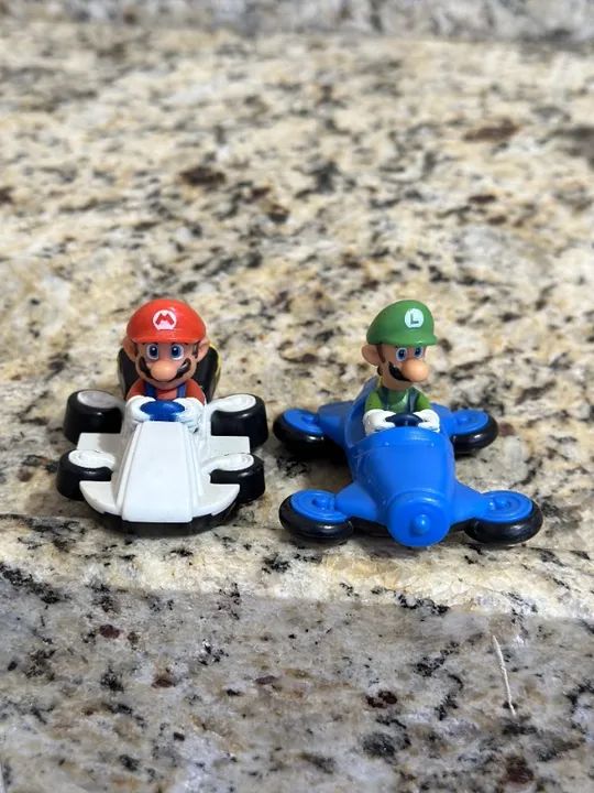 Mario Bros e Mario Kart 2014 MC Donalds  - Foto 5