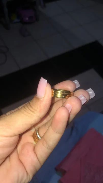 Par de alianças em moeda antiga 