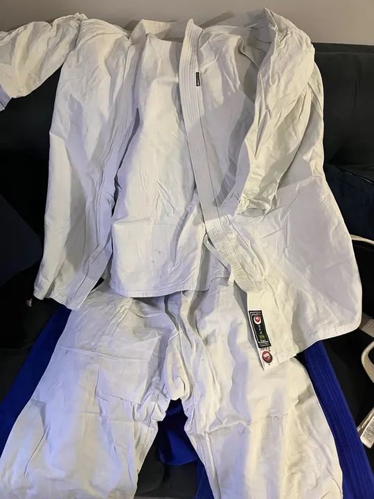Kimono de Judô Branco ou karatê - Tamanho 5