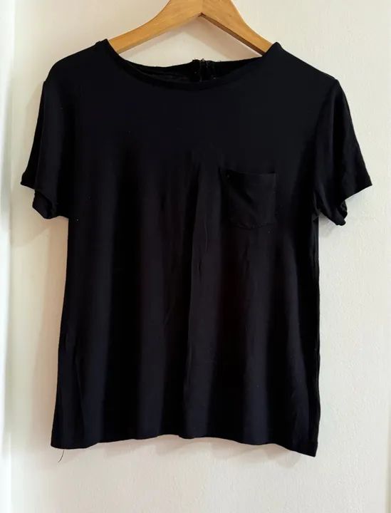 Camiseta Preta da Handbook