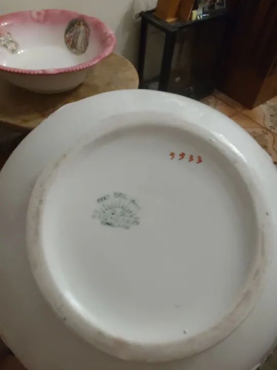 Antigo gomil inglês (jarro e bacia ) - Foto 3