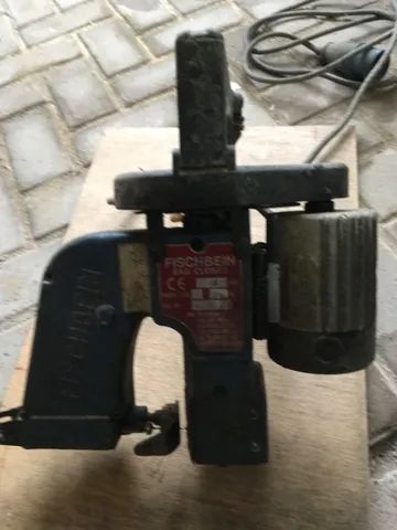 Máquina de costurar sacaria