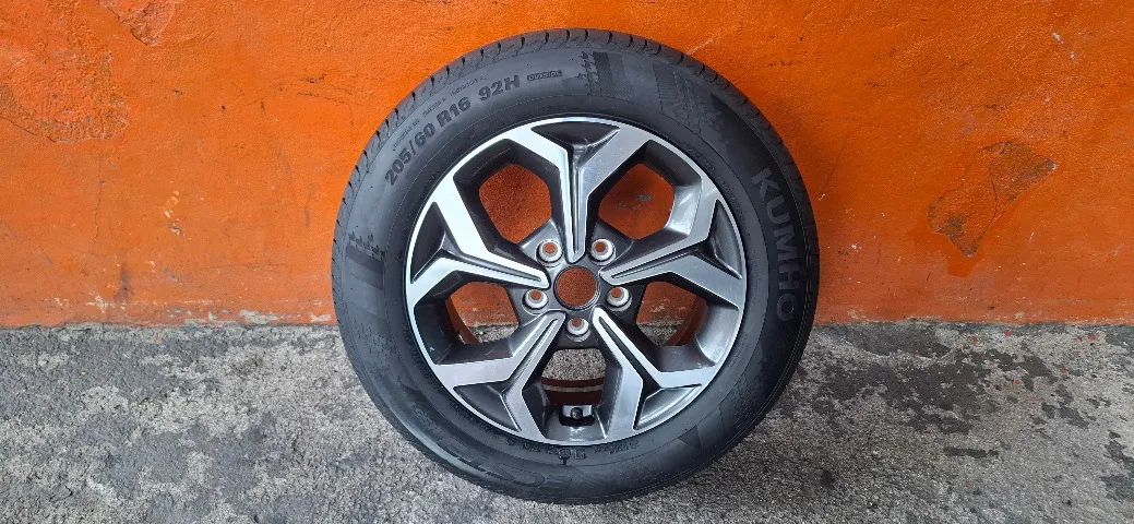 Estepe Aro 16 Original Kia Cerato + Pneu Kumho 205 x 60 Ecsta_Aceito Cartão