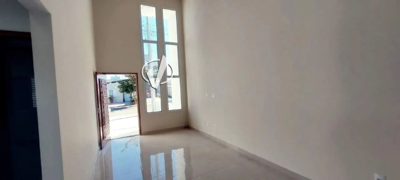 CASA EM CONDOMINIO - LAGUNA - PINDAMONHANGABA