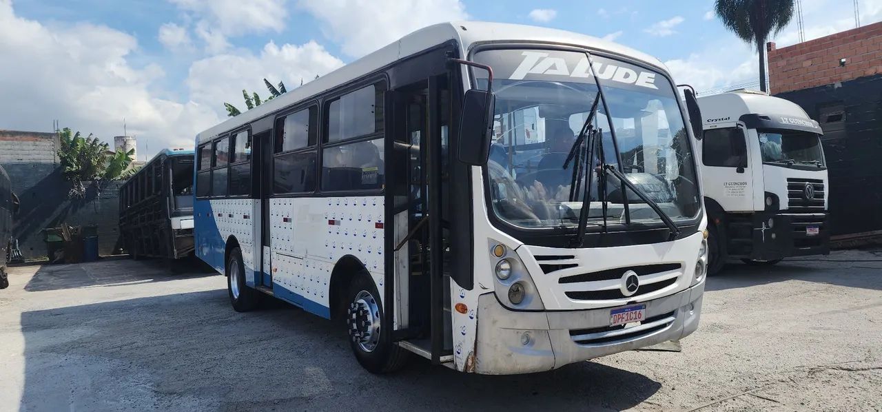 Caio Foz mercedes benz 1418 Micrão  - Foto 2