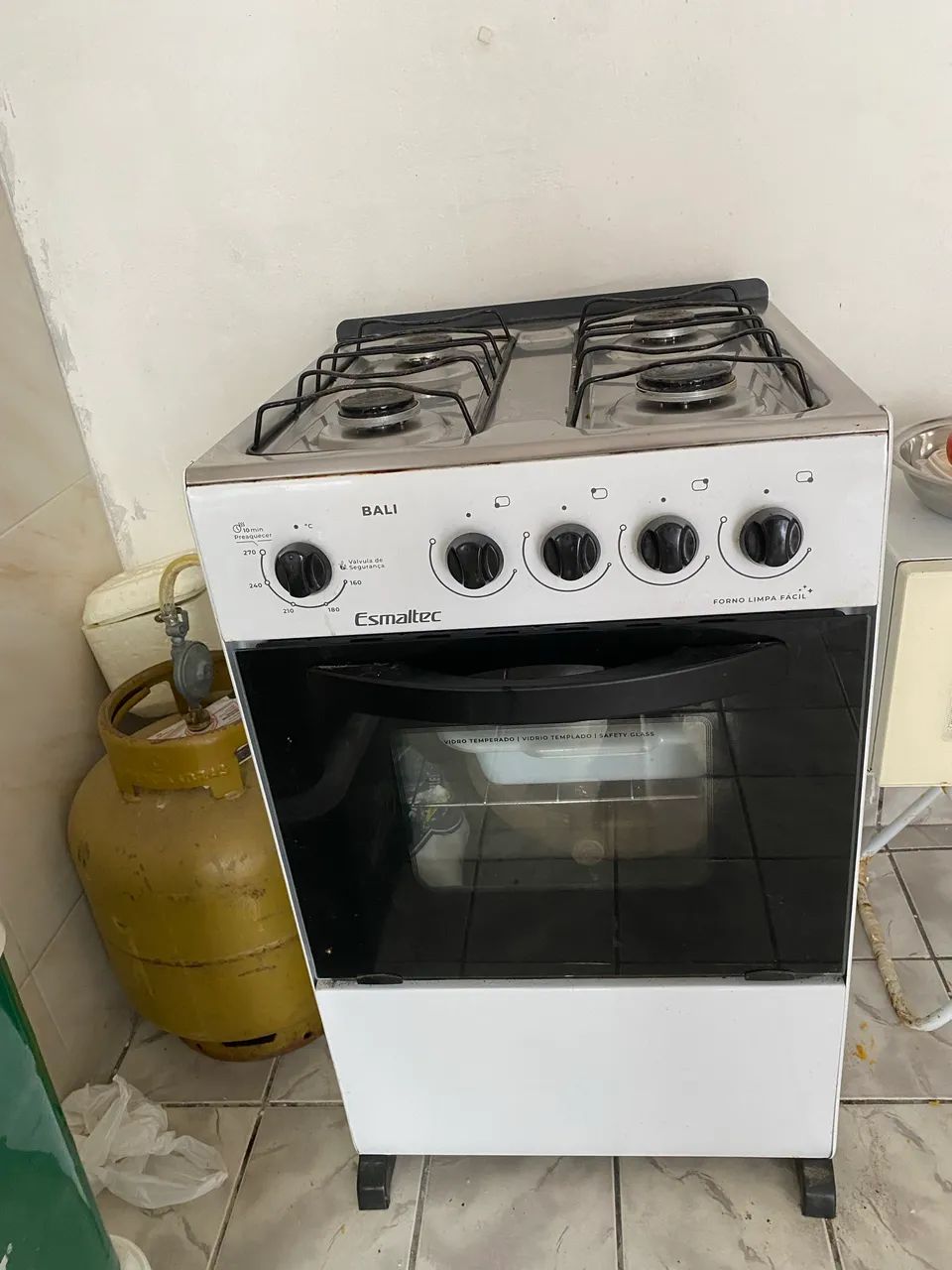 Fogão quatro bocas  - Foto 4