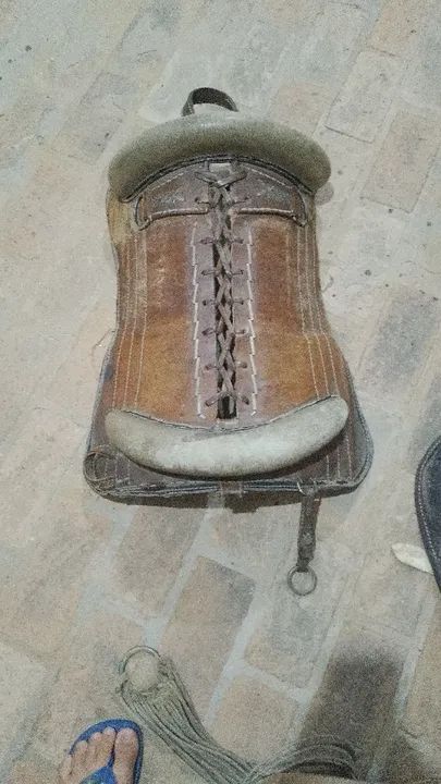 Basto de Cavalo em Couro