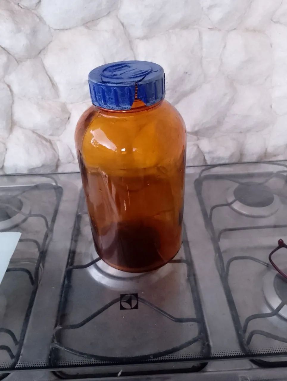 Garrafa de vidro ambar - Foto 4