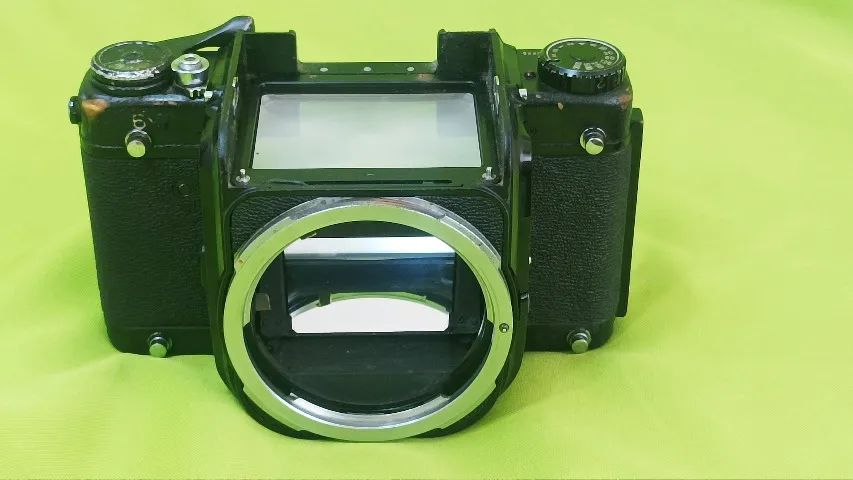 Câmera Pentax 6x7 Filme - Lentes 1:4/200mm e 1:3:5/55 mm Leia Descrição (Usado) - Foto 3