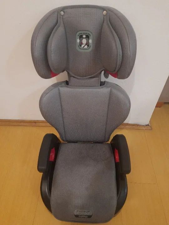 Cadeira Para Auto Protege Cinza 15 A 36kg Burigotto