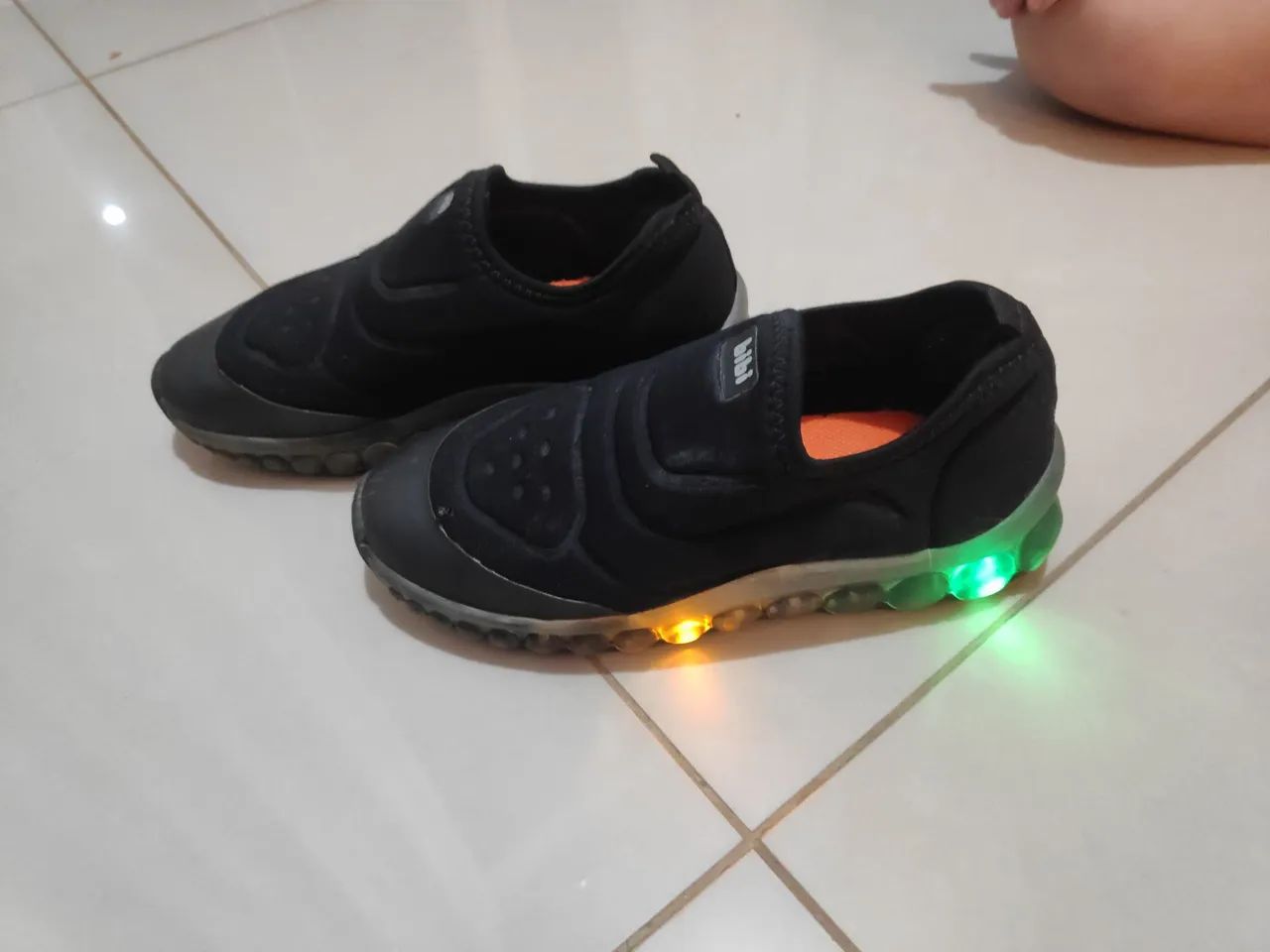 Tênis infantil com luz - Foto 2