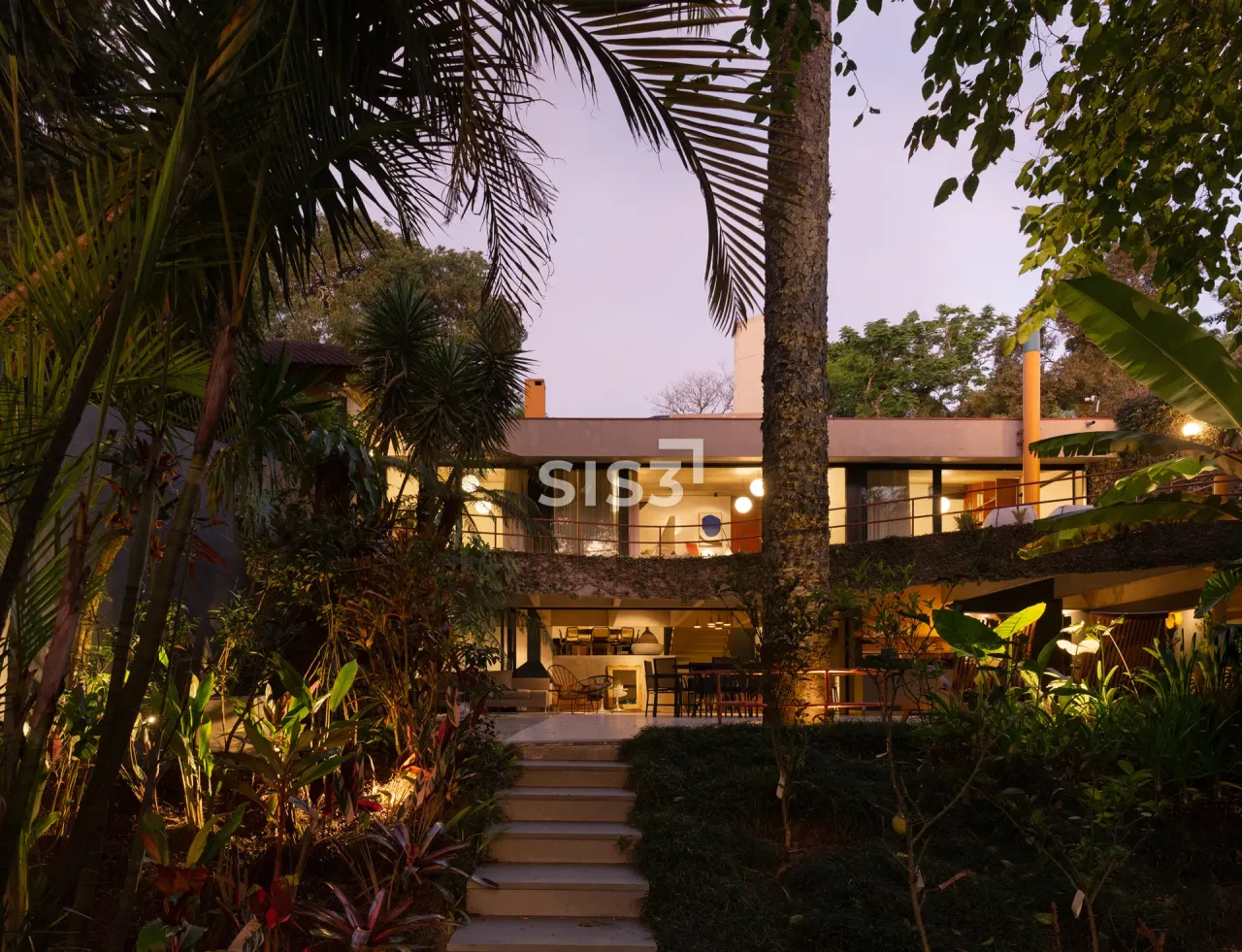Casa de Luxo no São Lourenço | 3 Quartos | Projeto de Manoel Coelho e Arquitetura Contempo