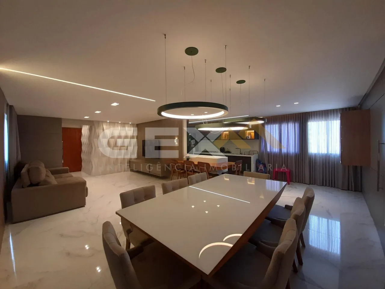 Apartamento luxuoso no Centro!