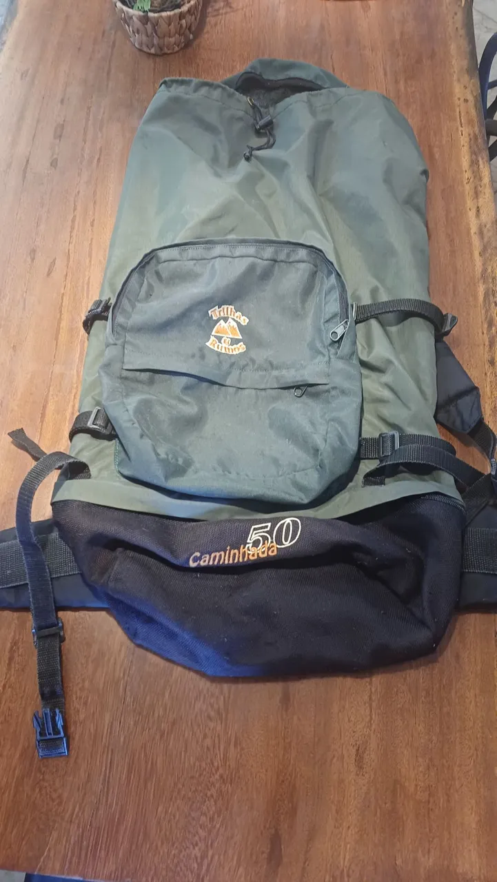 Mochila de Trilha Trilhas & Rumos 50L