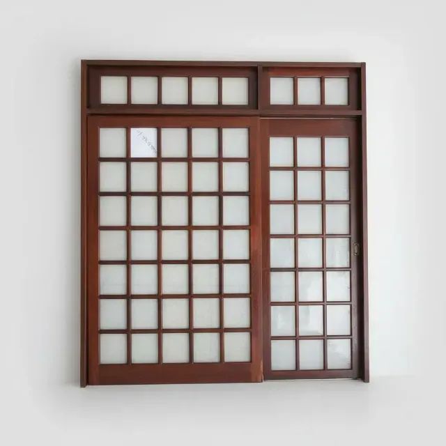 Porta janela de correr (balcão) em Imbuia, c/ fechadura, Envernizada, 64 Vidros Foscos