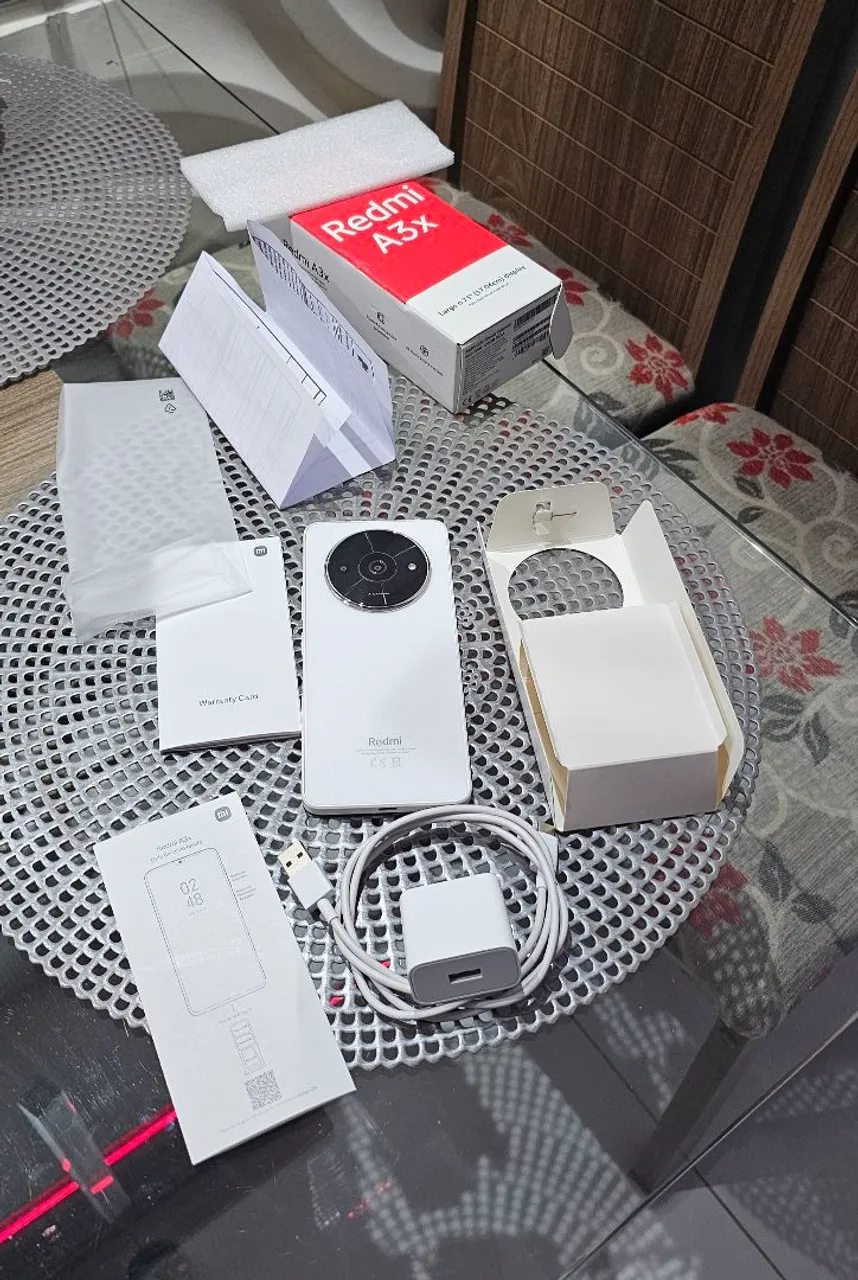 Celular Redmi A3 128GB