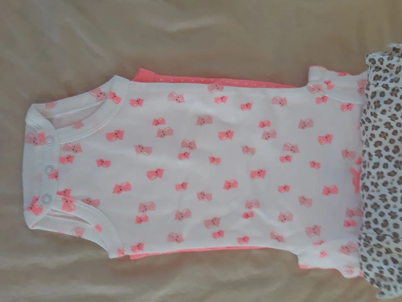 Kit body da Carter's - 3/6 meses. Novo - Foto 3